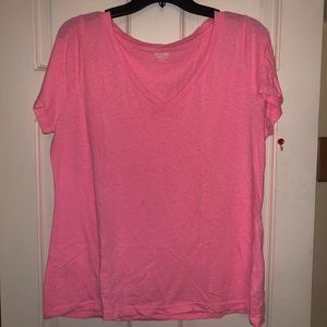 Pink tee shirt